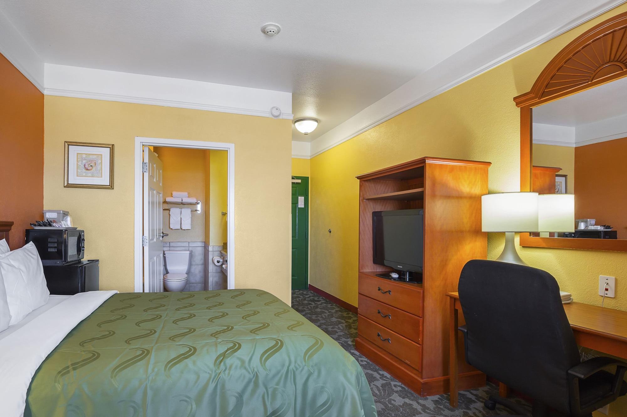 Hotel Quality & - Beachfront