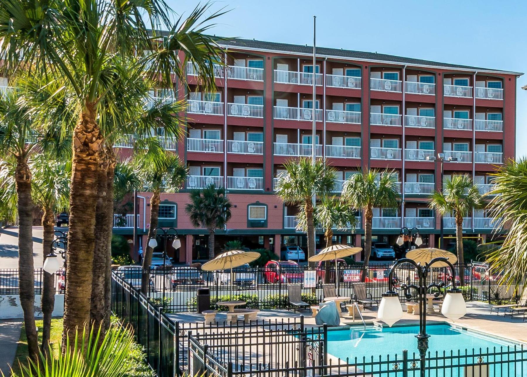 Quality & - Beachfront 3* Galveston