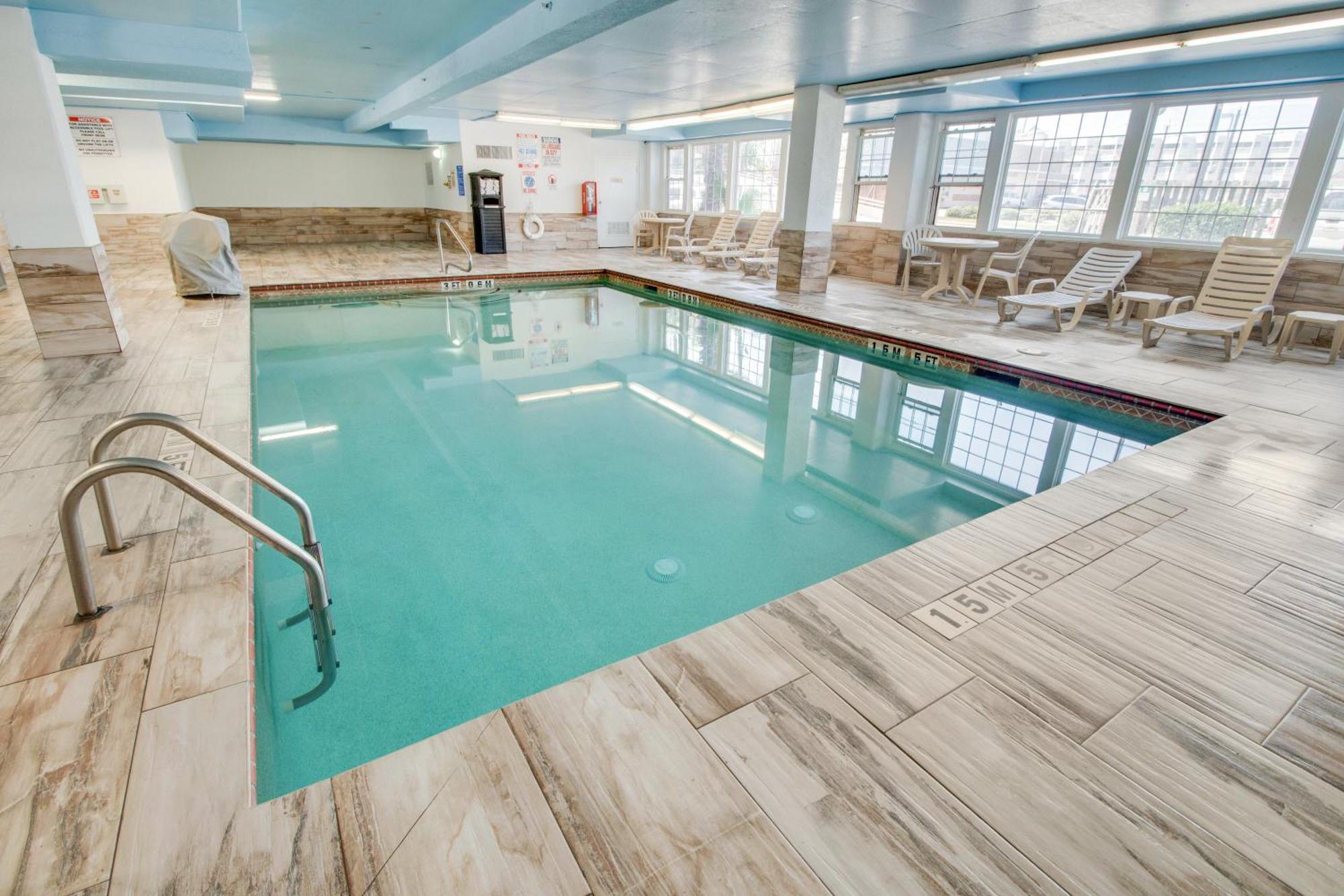 Quality & - Beachfront 3*