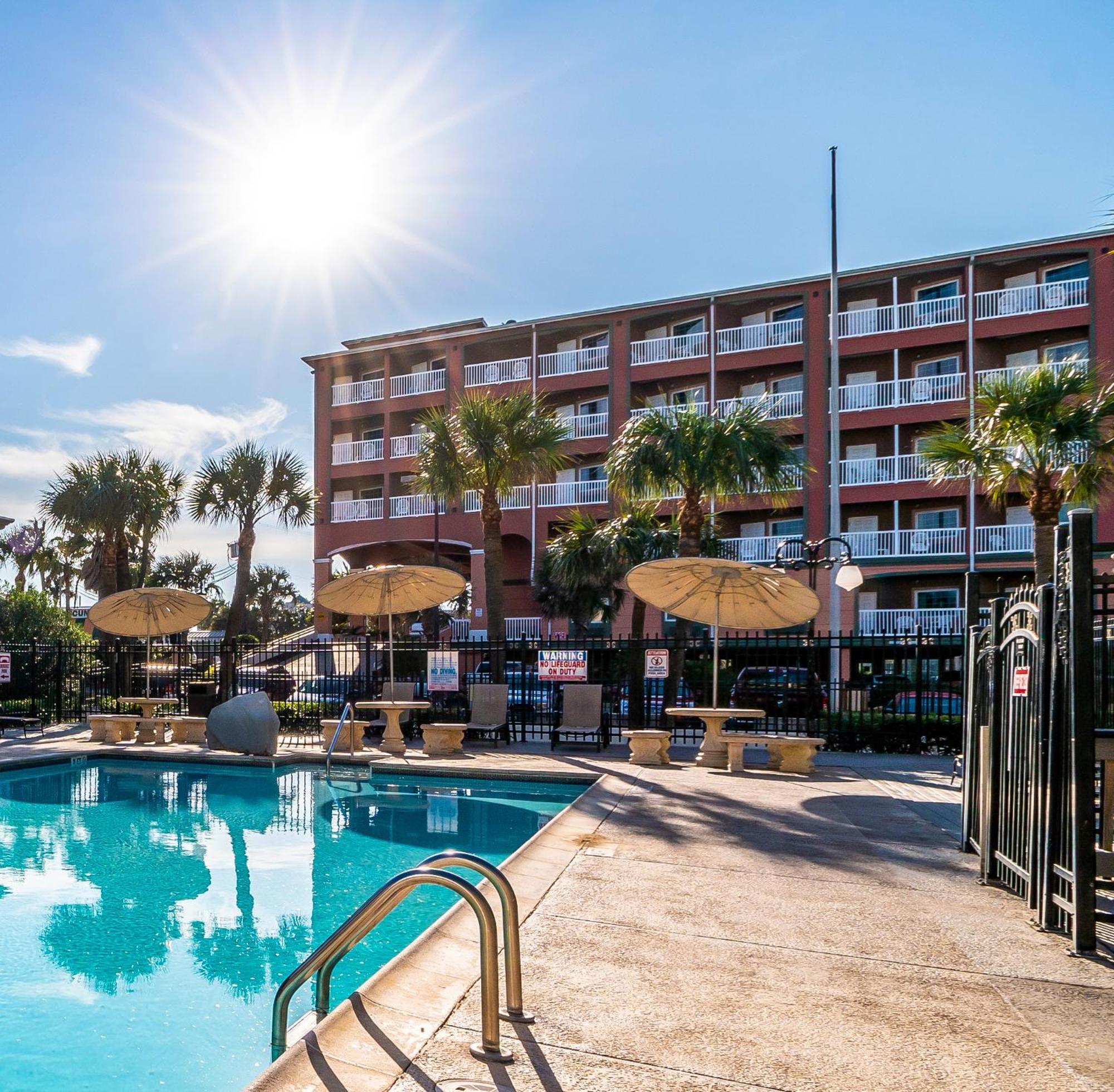 Hotel Quality & - Beachfront Galveston
